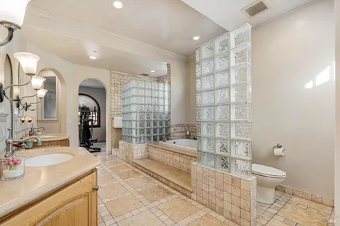 $9,695,000 | 2420 Mountain Ranch Road, Petaluma, CA 94954