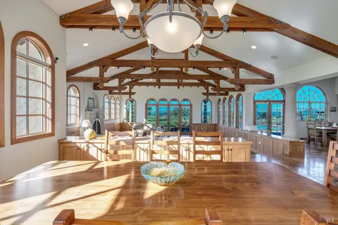 $9,695,000 | 2420 Mountain Ranch Road, Petaluma, CA 94954