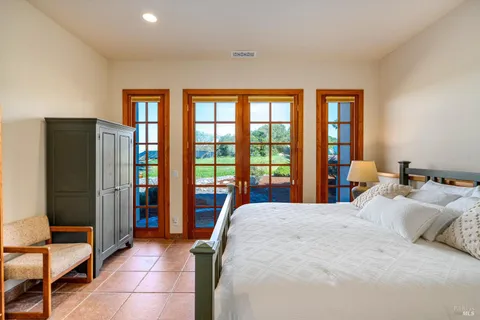 $9,695,000 | 2420 Mountain Ranch Road, Petaluma, CA 94954