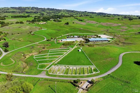 $9,695,000 | 2420 Mountain Ranch Road, Petaluma, CA 94954