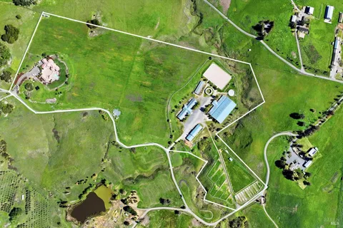 $9,695,000 | 2420 Mountain Ranch Road, Petaluma, CA 94954