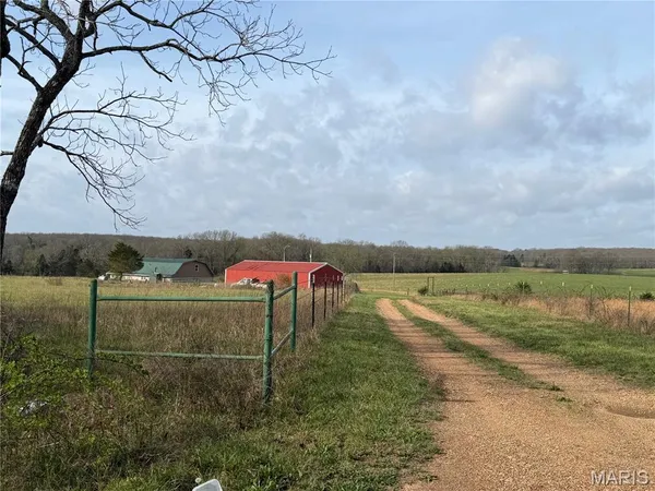 $300,000 | 20542 Concord Road, Licking, MO 65542