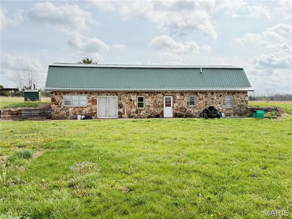 $300,000 | 20542 Concord Road, Licking, MO 65542