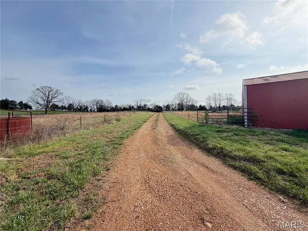 $300,000 | 20542 Concord Road, Licking, MO 65542