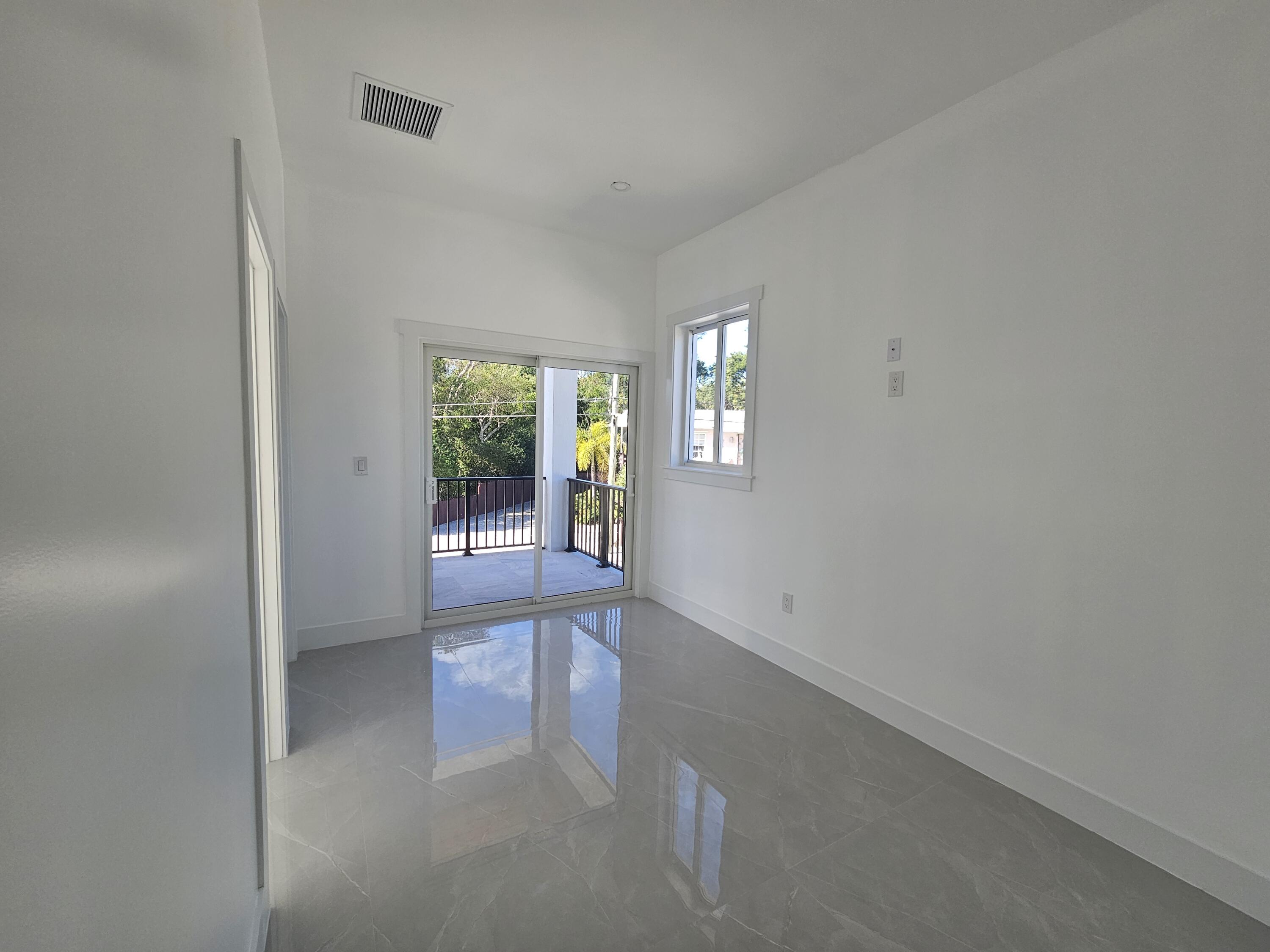 2 Buttonwood Drive Key Largo, FL 33037 - Photo 25 of 28 Den/Office