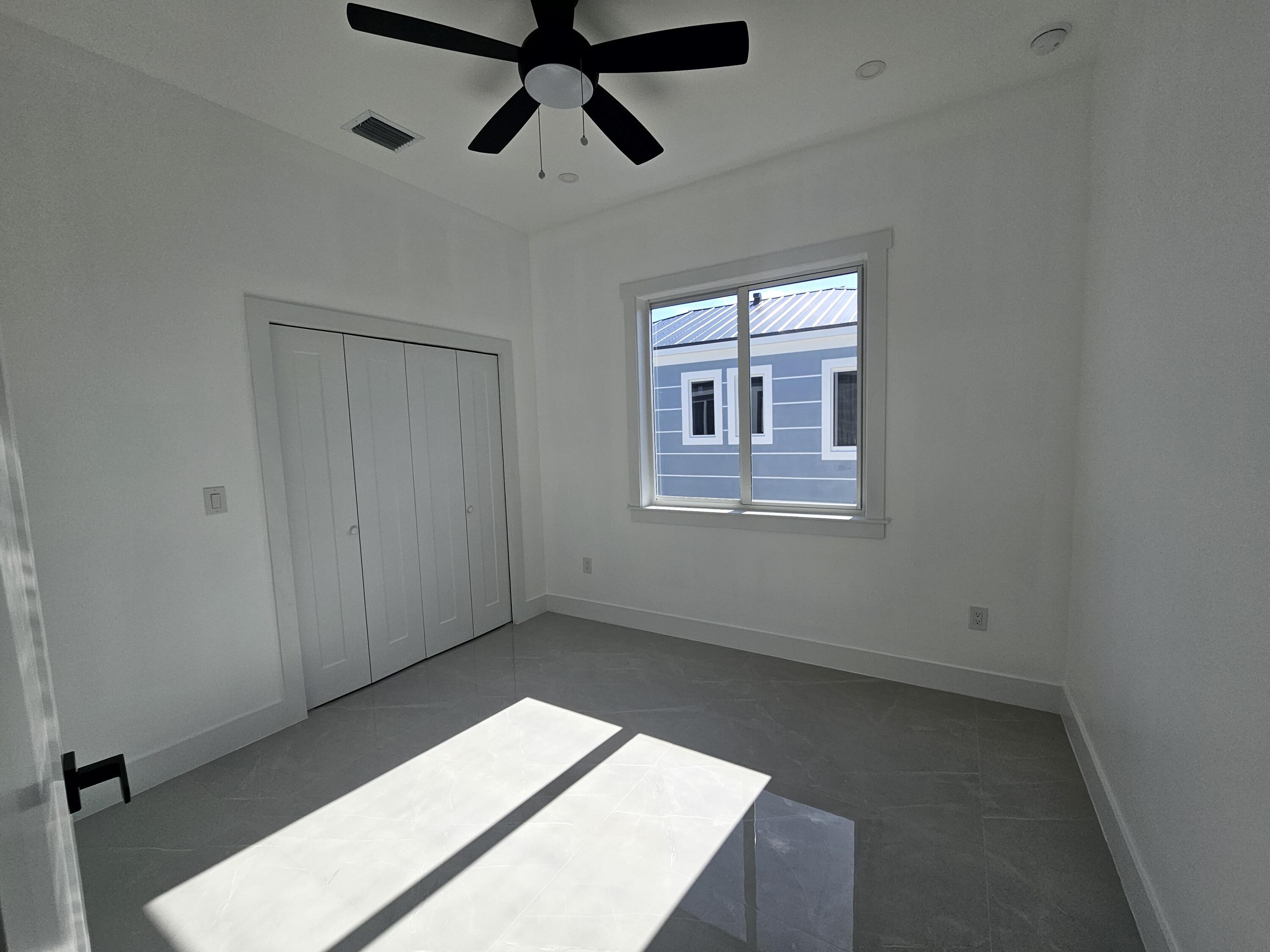 2 Buttonwood Drive Key Largo, FL 33037 - Photo 28 of 28 Guest Bedroom1