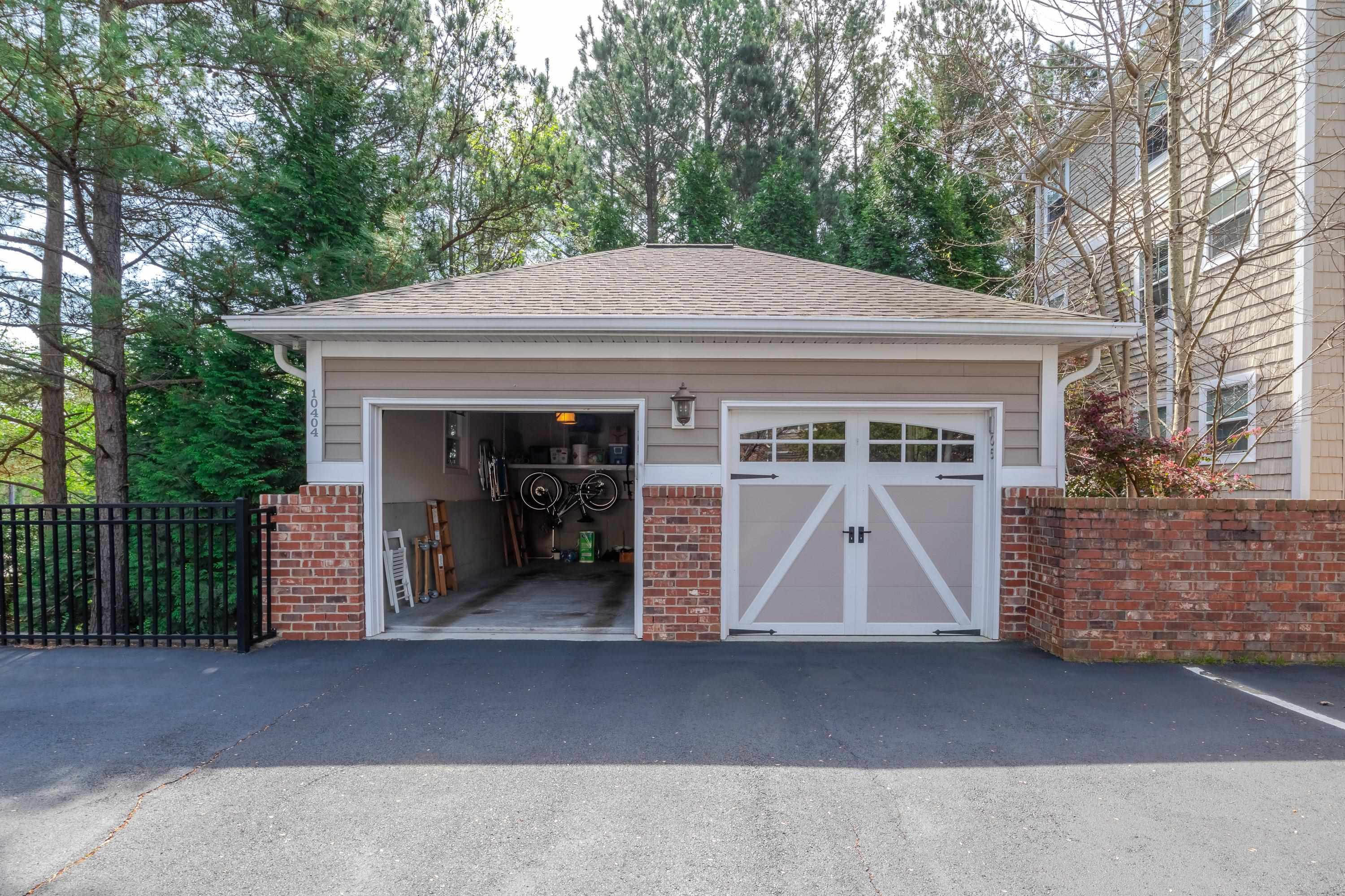 10400 Rosegate Court, Unit 4 Raleigh, NC 27617 - Photo 21 of 27 Photo 21
