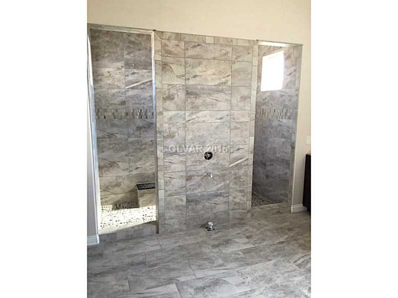 8355 South Lindell Road Las Vegas, NV 89139 - Photo 12 of 13 Master Bath/Spa.