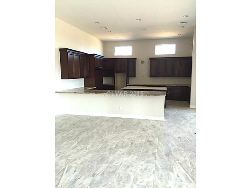 8355 South Lindell Road Las Vegas, NV 89139 - Photo 2 of 13 Kitchen.