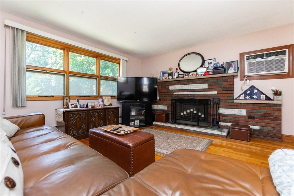 80 Forest Street Saugus, MA 01906 - Photo 12 of 37