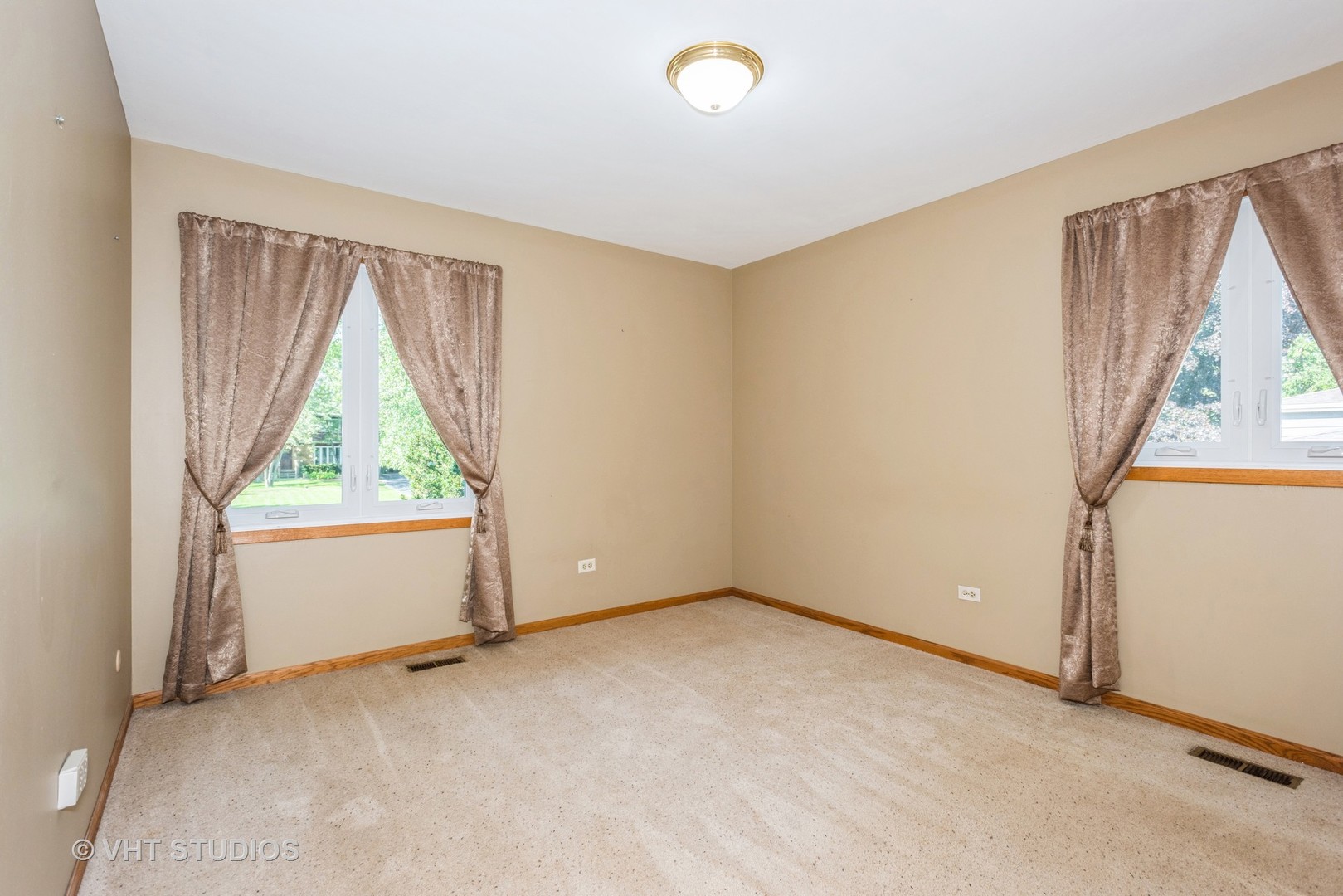 17W347 Forestview Road Bensenville, IL 60106 - Photo 14 of 25