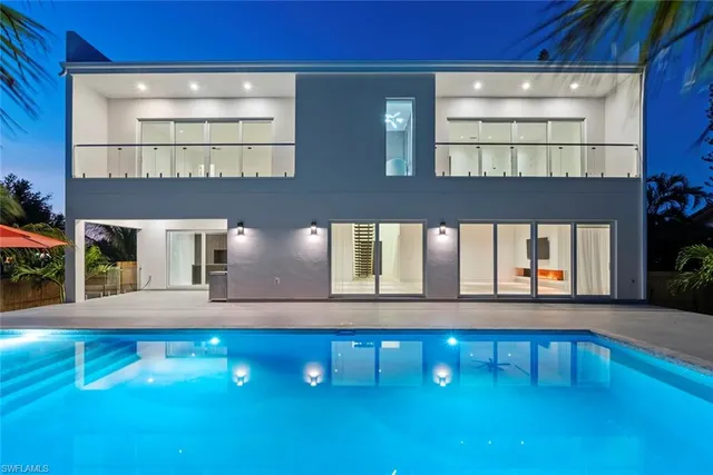 $3,750,000 | 1135 Bluebird Avenue, Marco Island, FL 34145