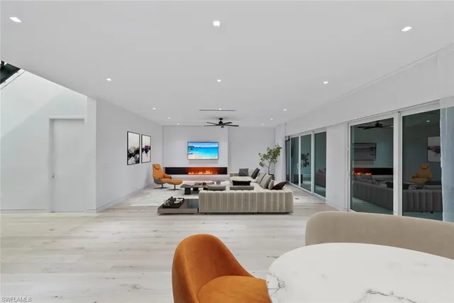 $3,750,000 | 1135 Bluebird Avenue, Marco Island, FL 34145