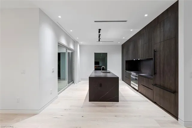 $3,750,000 | 1135 Bluebird Avenue, Marco Island, FL 34145