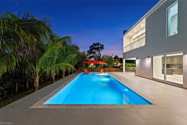 $3,750,000 | 1135 Bluebird Avenue, Marco Island, FL 34145