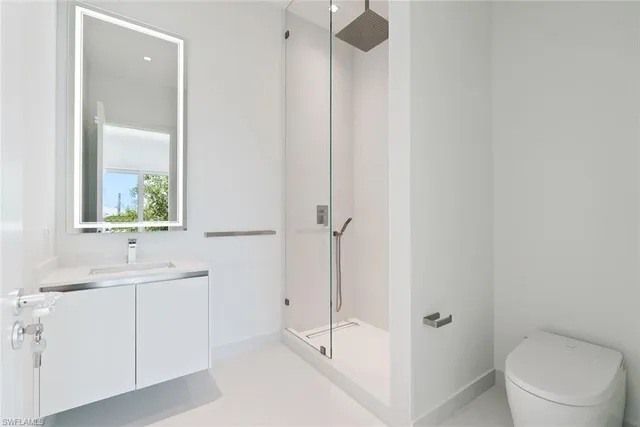 $3,750,000 | 1135 Bluebird Avenue, Marco Island, FL 34145