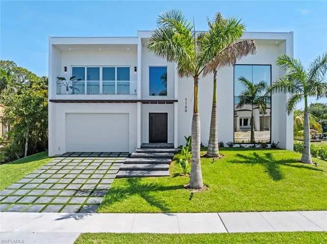 $3,750,000 | 1135 Bluebird Avenue, Marco Island, FL 34145