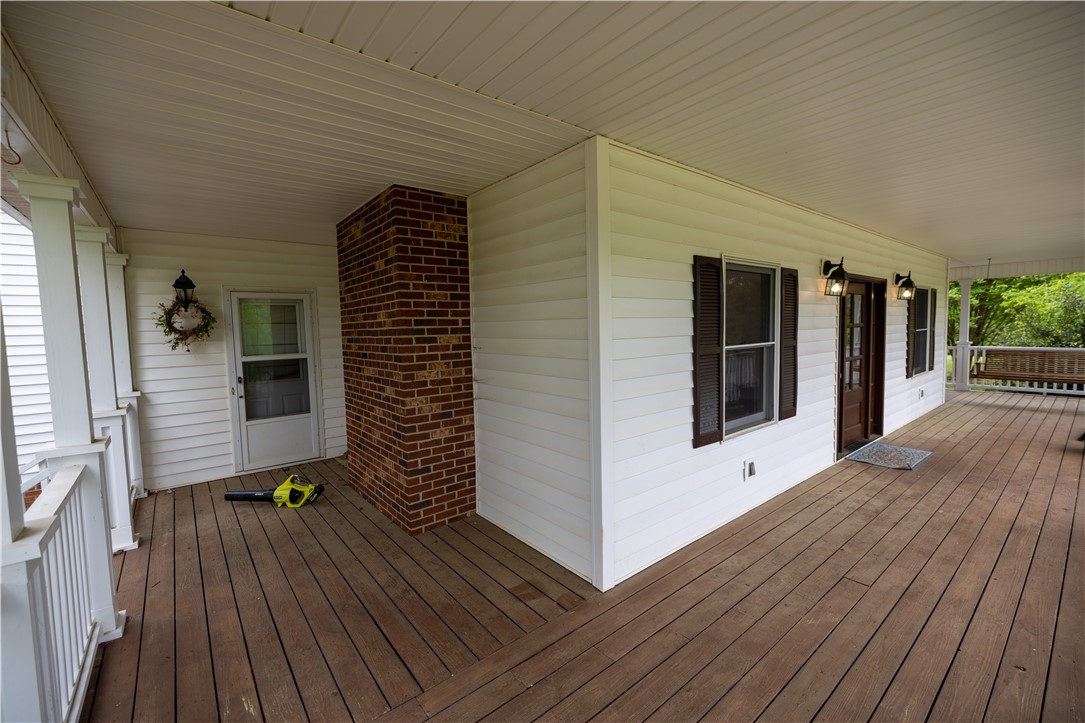207 Mistr Lane Pickens, SC 29671 - Photo 3 of 42