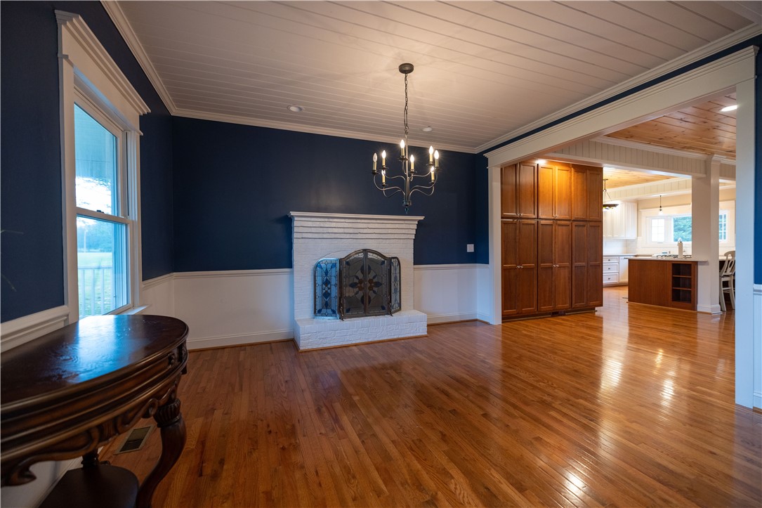 207 Mistr Lane Pickens, SC 29671 - Photo 8 of 42