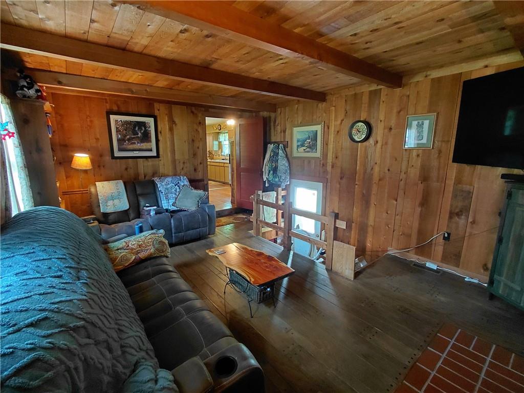 358 Hadley Road Greenville, PA 16125 - Photo 14 of 30