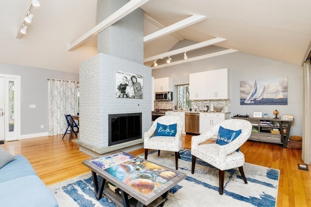 265 Fells Pond Road Mashpee, MA 02649 - Photo 10 of 42 Gallery Image 10
