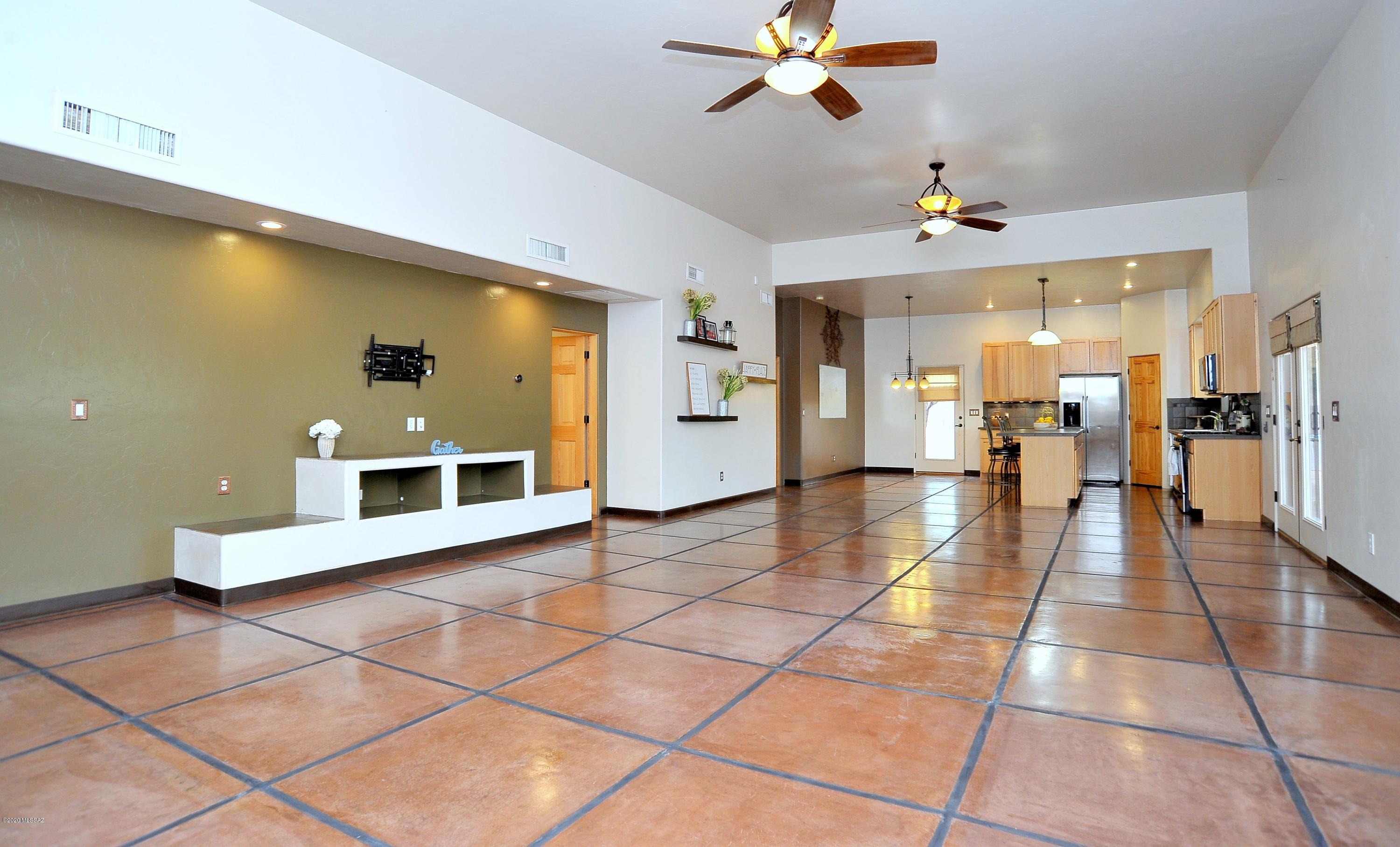 11655 East Tanque Verde Road Tucson, AZ 85749 - Photo 16 of 43 Gallery Image 16