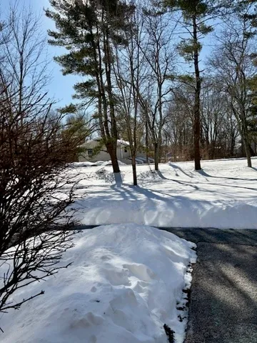 $350,000 | 5 Heather Lane, Unit 5, Bridgewater, MA 02324
