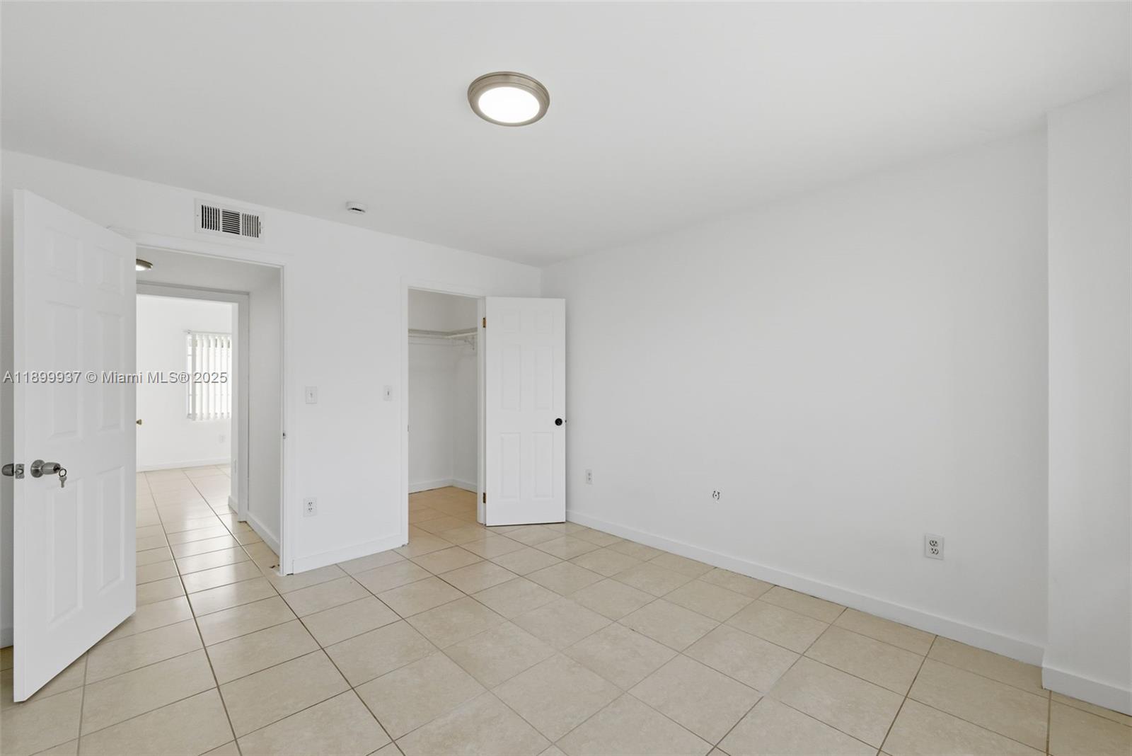 624 Northwest 11th Street, Unit 624 Miami, FL 33136 - Photo 18 of 30 a view of an empty room