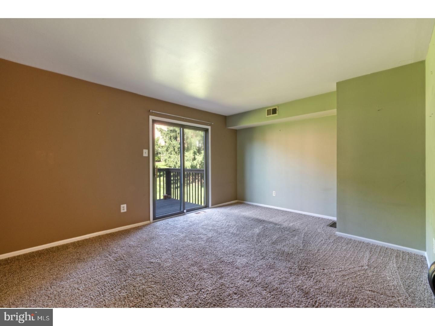 2812 Eagle Road West Chester, PA 19382 - Photo 12 of 25 Living Room
