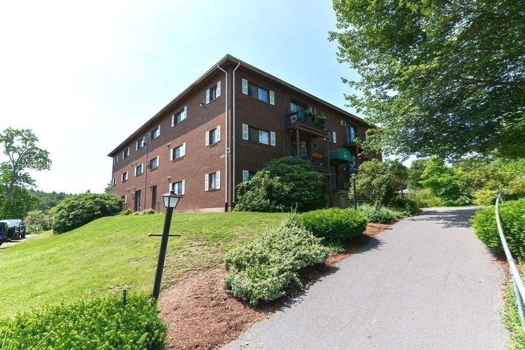 300 Codman Hill Road, Unit 24C Boxborough, MA 01719 - Photo 17 of 22 Gallery Image 17