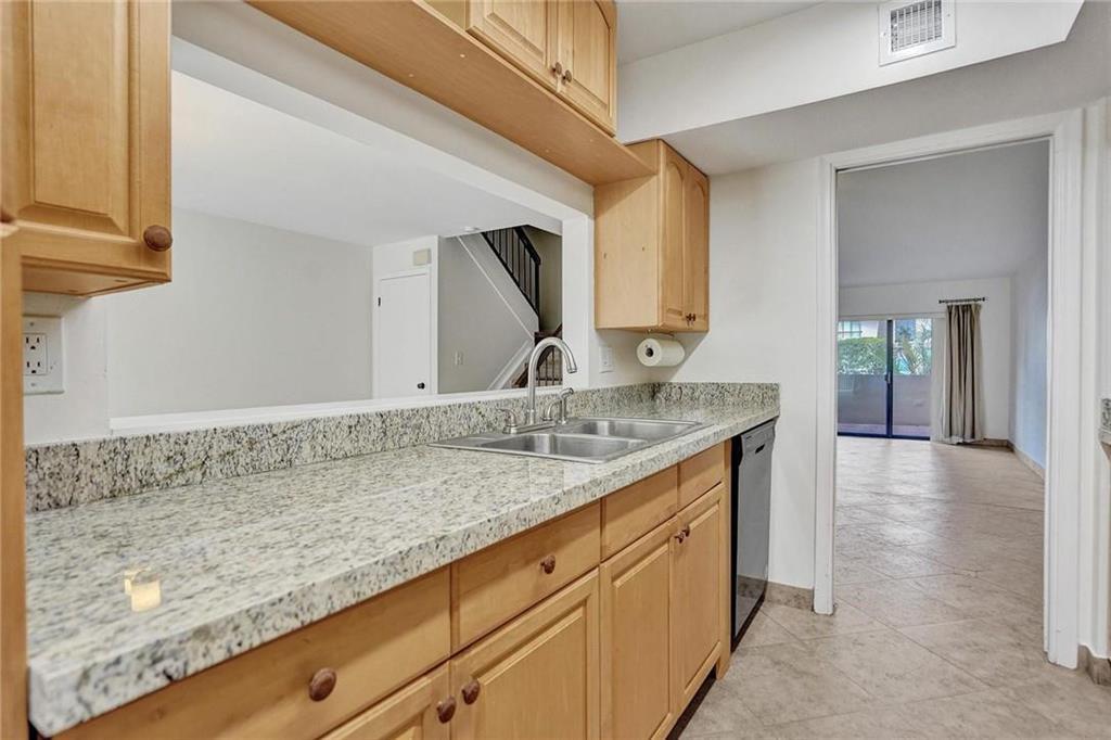 4924 Sheridan Street Hollywood, FL 33021 - Photo 9 of 35 GetMedia - 2026-08-06T163817.587