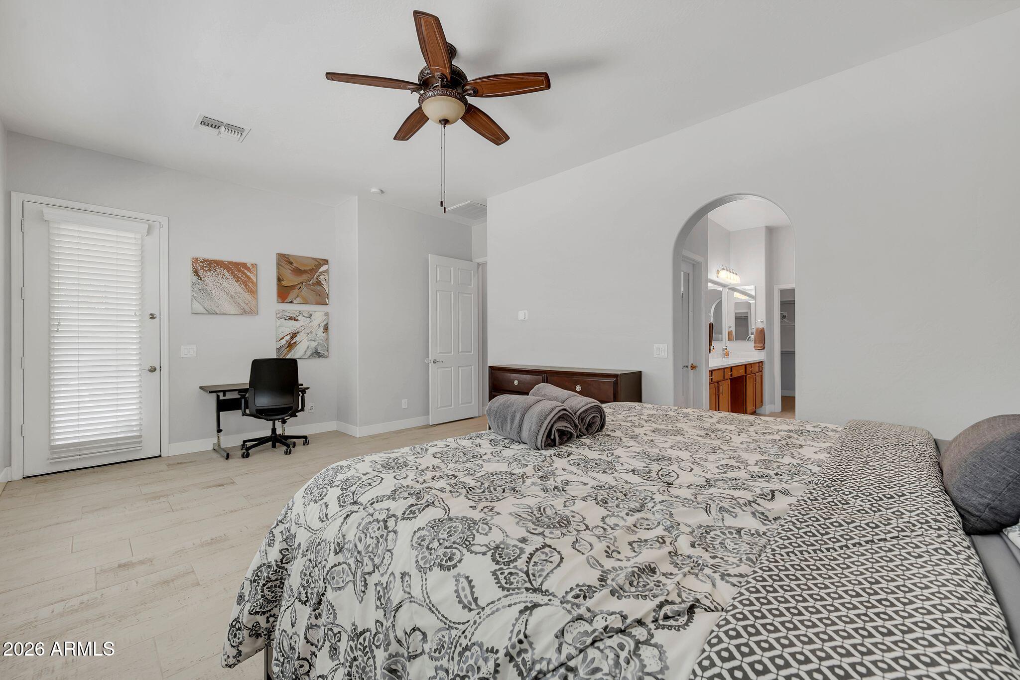 2414 West Mineral Road Phoenix, AZ 85041 - Photo 17 of 39