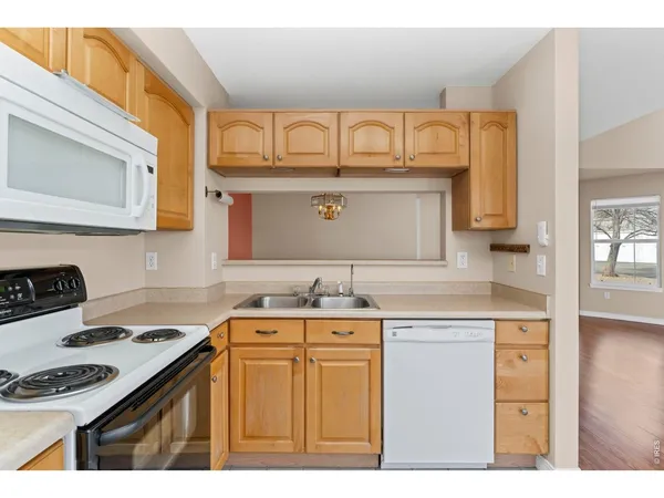 $375,000 | 1419 Red Mountain Drive, Unit 98, Longmont, CO 80504