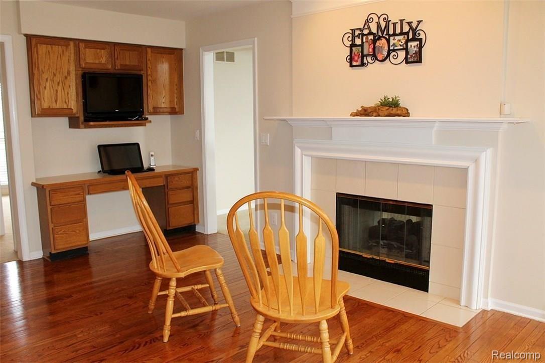 47193 Eastbourne Road Canton, MI 48188 - Photo 24 of 59 IMG_3386.JPG
