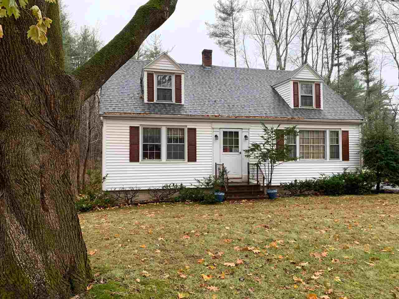 33 Hampton Road Exeter, NH 03833 - Photo 2 of 2