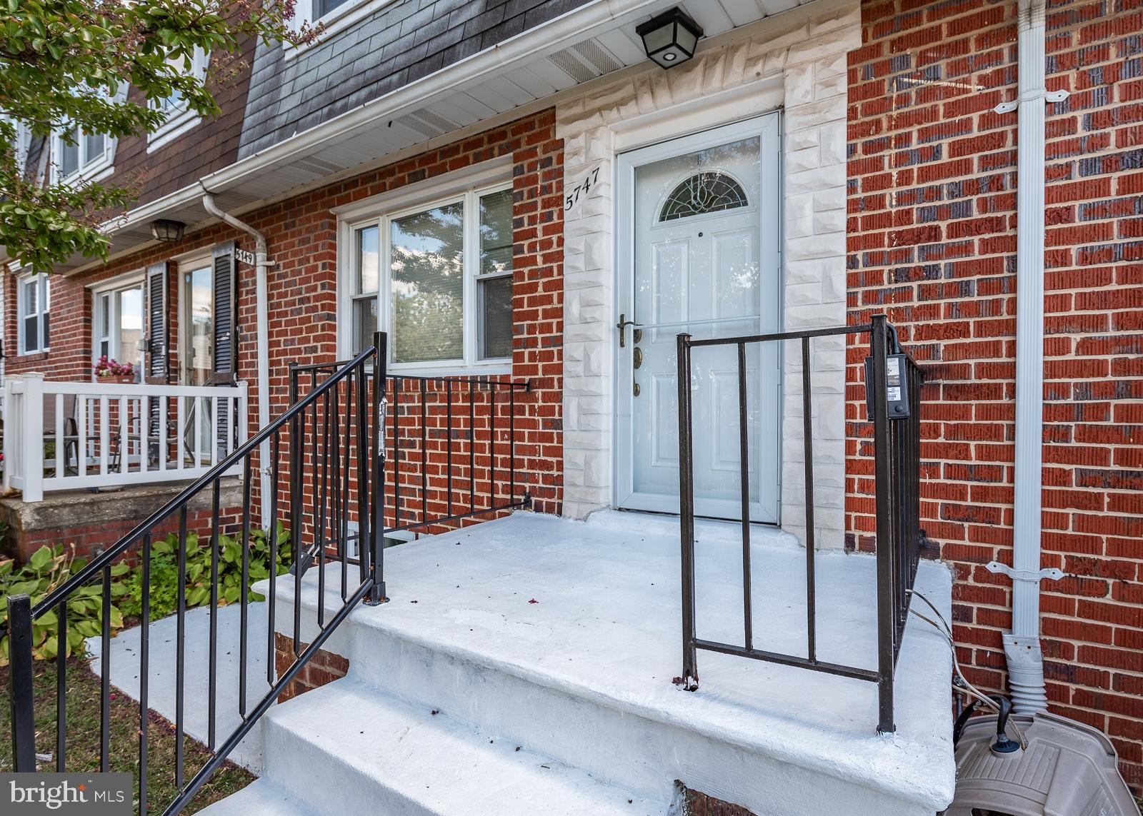 5747 Utrecht Road Baltimore, MD 21206 - Photo 3 of 25 Porch at front entry