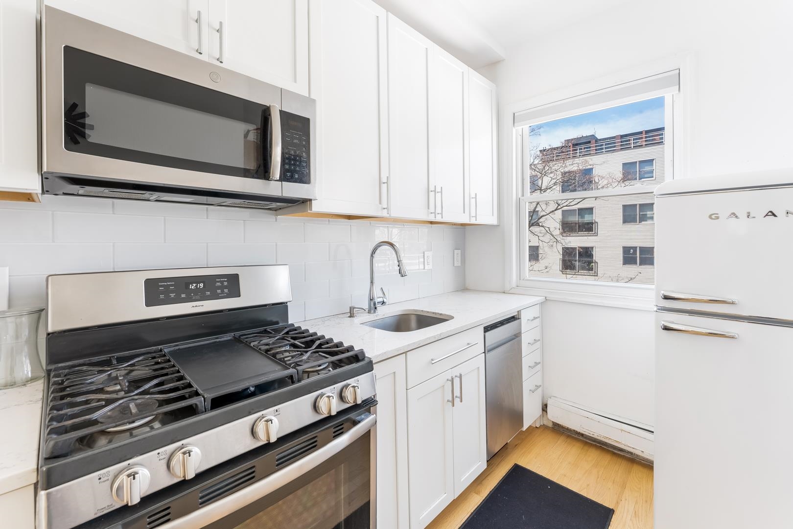 120 Monroe Street, Unit 3L Hoboken, NJ 07030 - Photo 13 of 23