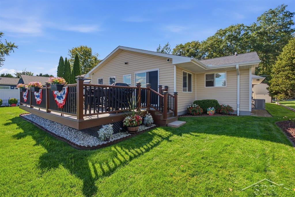 4830 North Verity Road Sanford, MI 48657 - Photo 4 of 46 Gallery Image 4