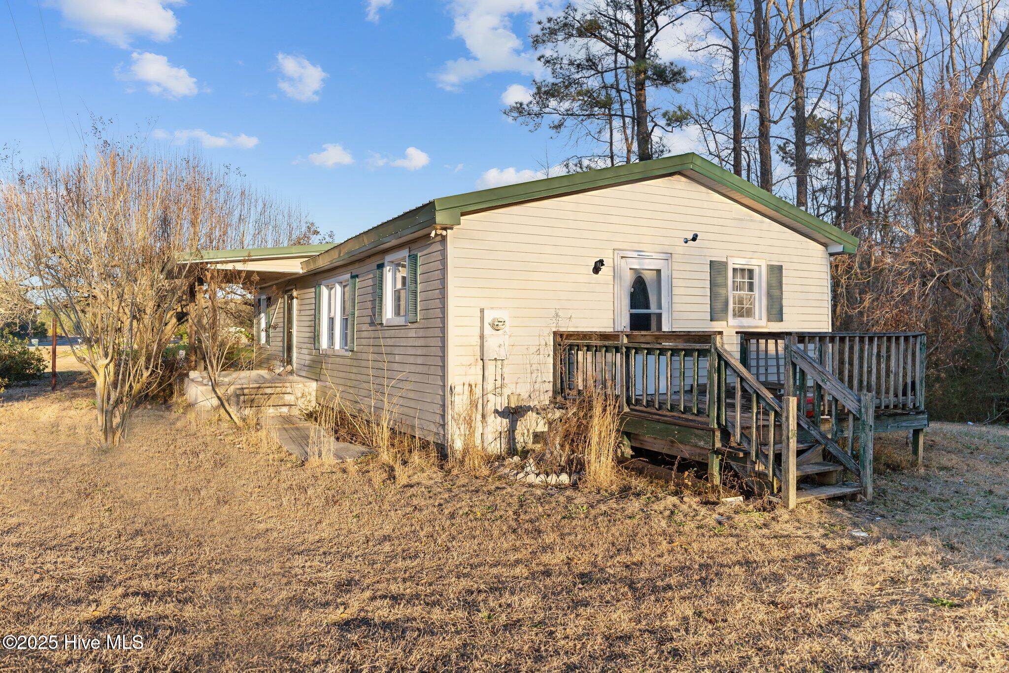 318 Locks Road, Unit 1 Riegelwood, NC 28456 - Photo 18 of 29 23-web-or-mls-BTS05161_1