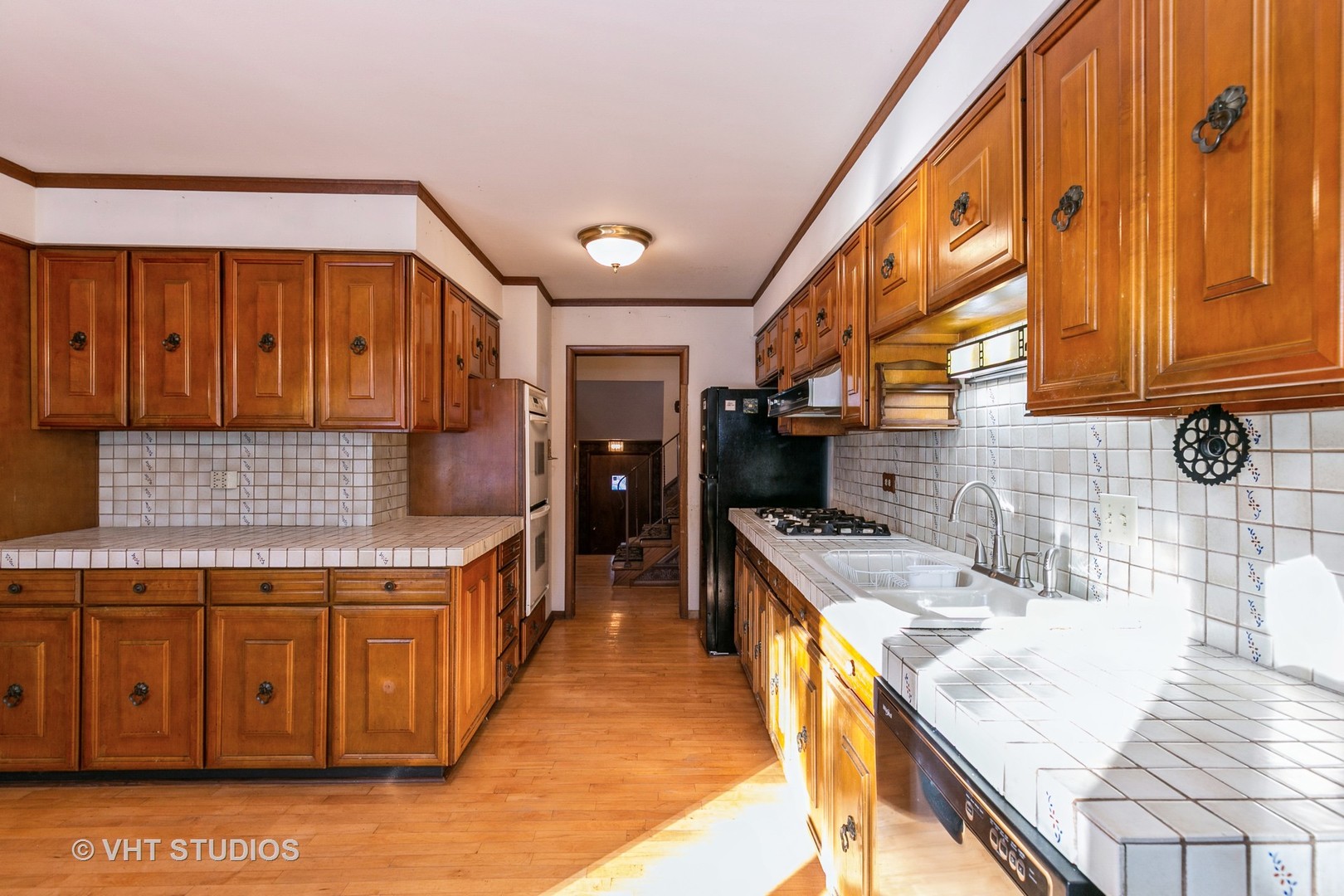 565 Hamilton Wood Homewood, IL 60430 - Photo 6 of 20 Gallery Image 6