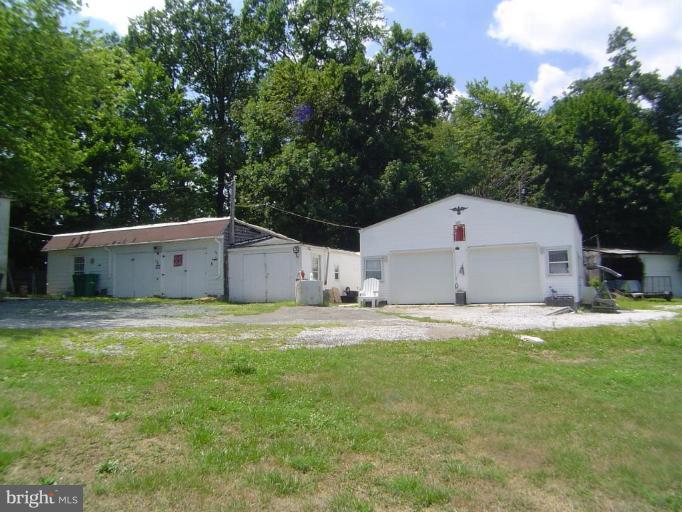 5808 Cabbage Spring Road Mount Airy, MD 21771 - Photo 10 of 12 Two separate garages with two bays each!
