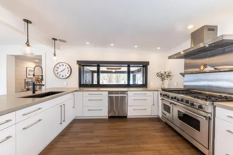 $1,150,000 | 20380 Crystal Springs Loop, Grand Rapids, MN 55744