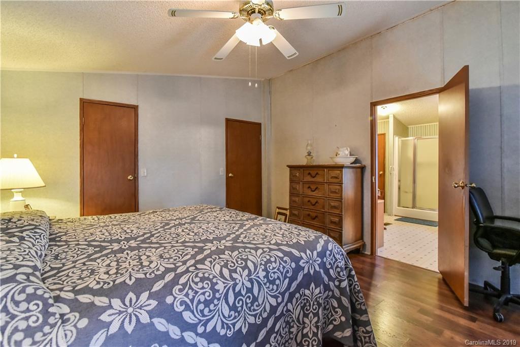 9 Ridge Road Candler, NC 28715 - Photo 13 of 25 Gallery Image 13