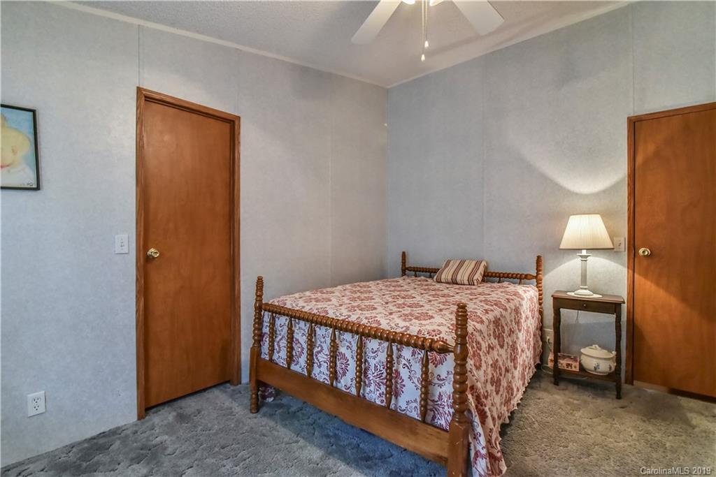 9 Ridge Road Candler, NC 28715 - Photo 18 of 25 Gallery Image 18