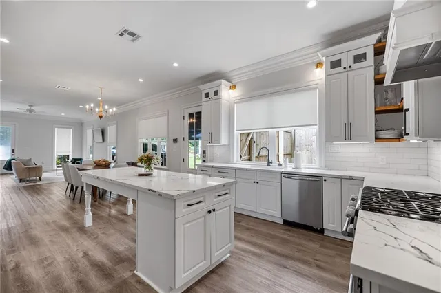 $525,000 | 208 East Pecan Street, Ponchatoula, LA 70454