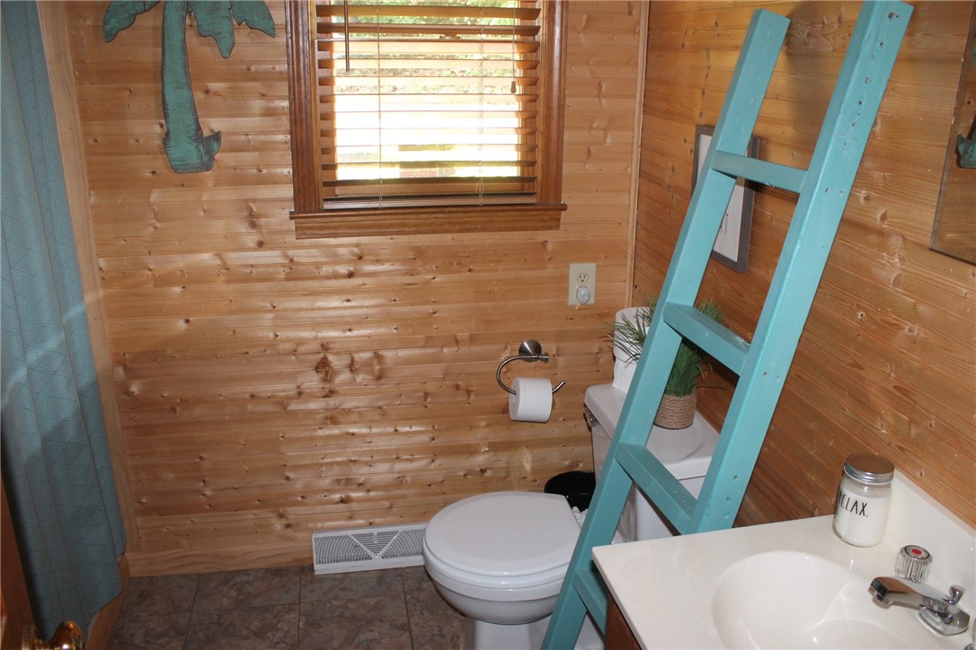 305 Robinhood Road Townville, SC 29689 - Photo 12 of 33 Gallery Image 12