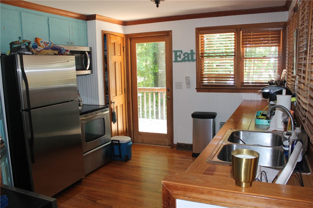 305 Robinhood Road Townville, SC 29689 - Photo 9 of 33 Gallery Image 9