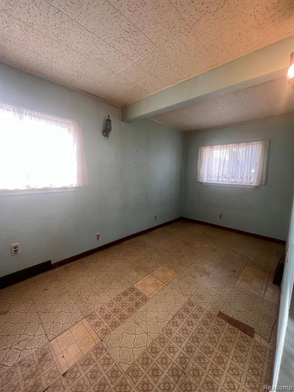 6351 North Beck Road Canton, MI 48187 - Photo 23 of 28