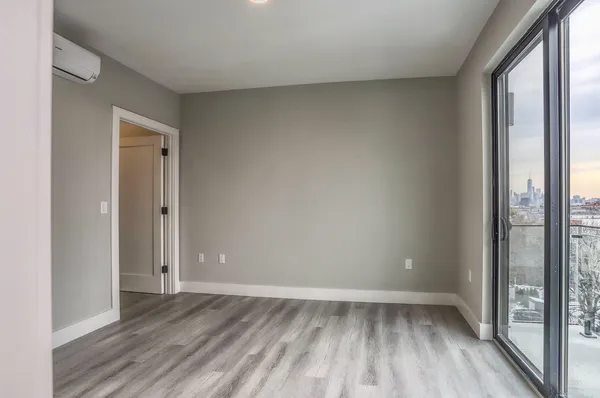 $3,230 | 3516 John F. Kennedy Boulevard, Unit 203, Jersey City, NJ 07307
