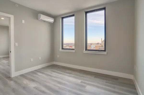 $3,230 | 3516 John F. Kennedy Boulevard, Unit 203, Jersey City, NJ 07307